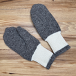 Load image into Gallery viewer, Cozy Wool Mittens

