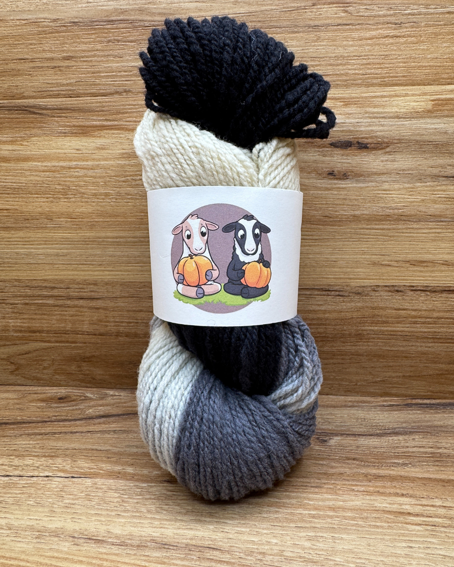 'The Willow' feature wool blend